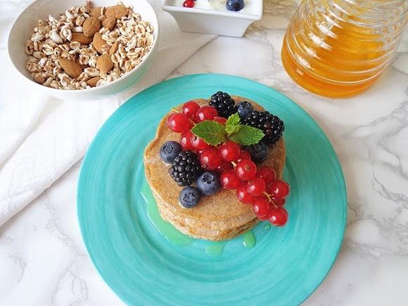 Razowe pancake z mąki kasztanowej