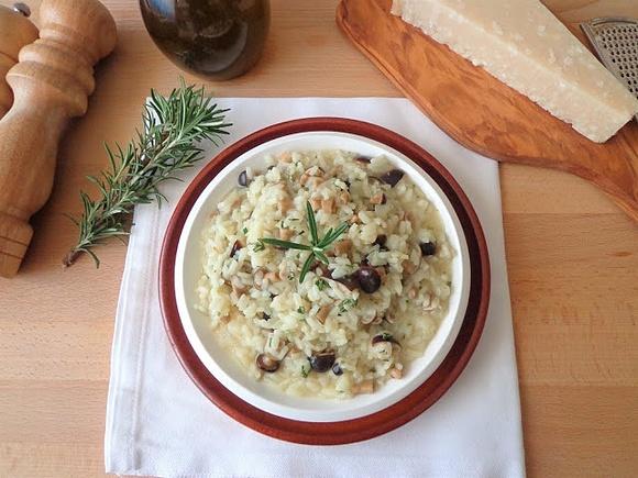 Risotto z grzybami i rozmarynem