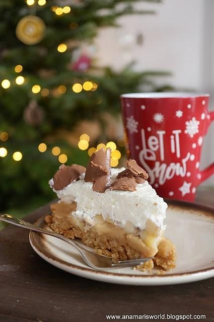 Banoffee pie - słodkie ciasto z bananami i karmelem