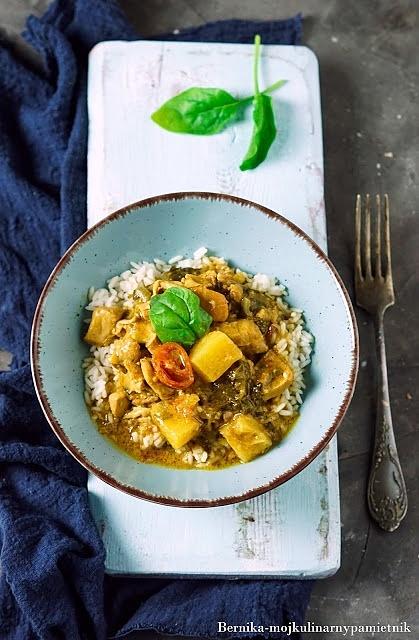 Ananasowe curry z kurczaka w wolnowarze