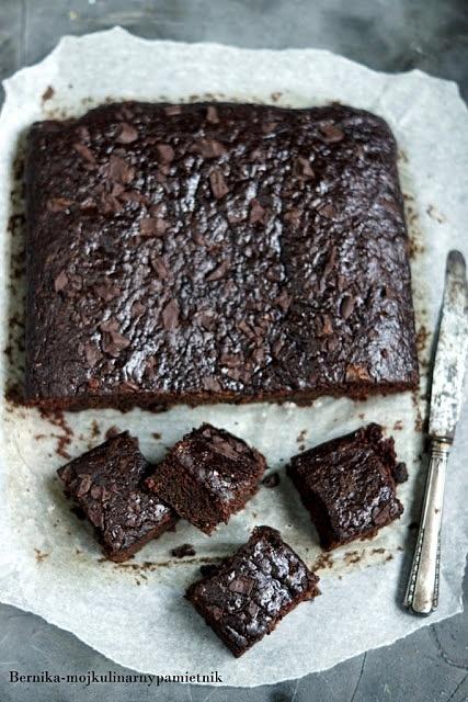 Brownie z cukinią i bananem