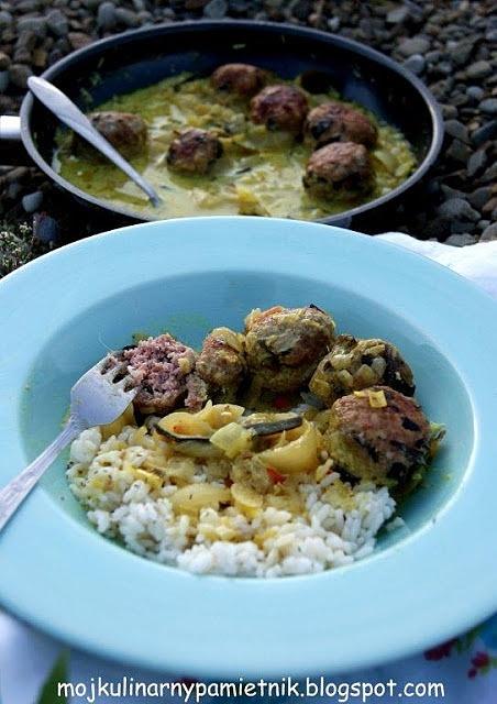 Kokosowe curry z indyka