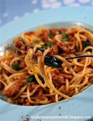 Spaghetti z zieloną nutą
