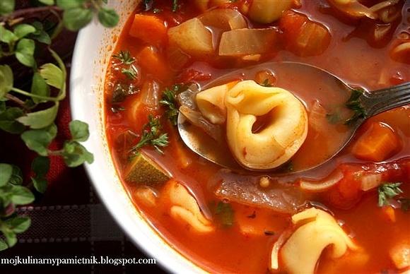 Minestrone z tortellini 3 sery