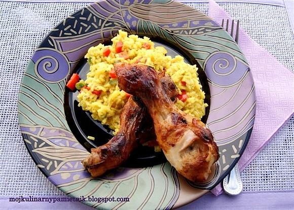 Ostre pałki z kurczaka z szybką wersją ryżu biryani