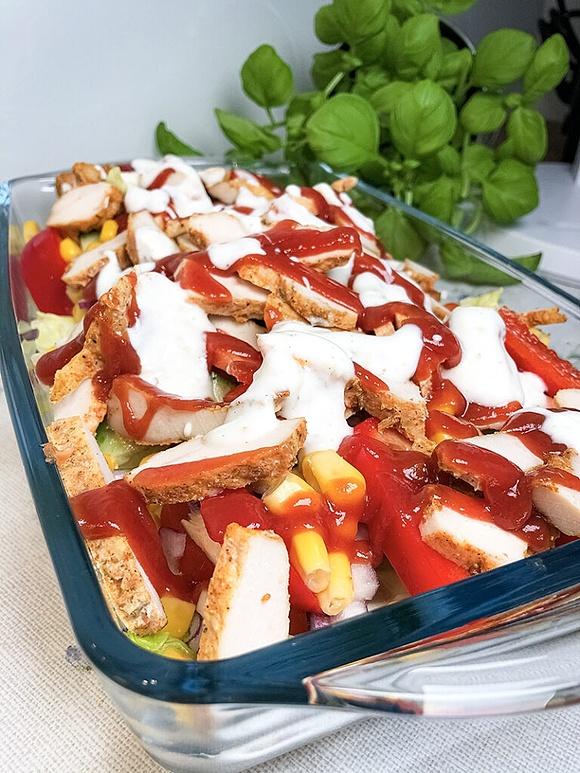 Sałatka kebabowa