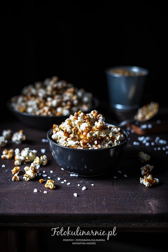 Popcorn karmelowy