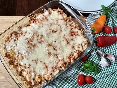 Zapiekanka makaronowa z mielonym kurczakiem