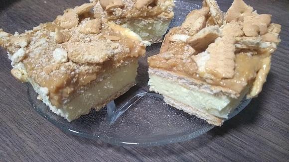 Ciasto kajmakowe z cytrynową nutą