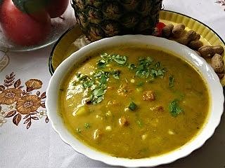 Zupa krem z młodymi ziemniakami i smażonym tofu