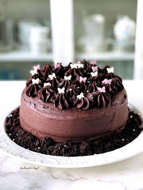 Ciasto czekoladowe z kremem frostingowym