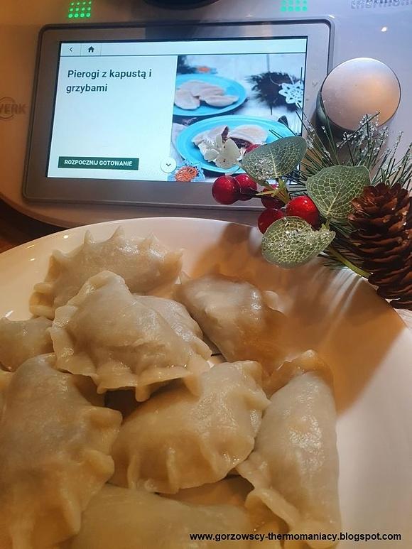 Pierogi z kapustą i grzybami