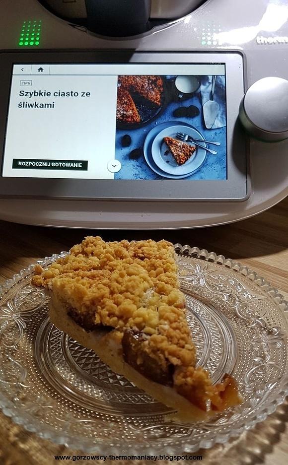 Szybkie ciasto ze śliwkami