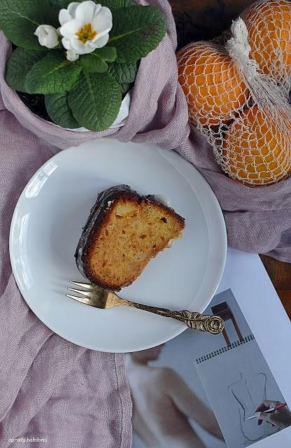 Babka z marmoladą cytrynową
