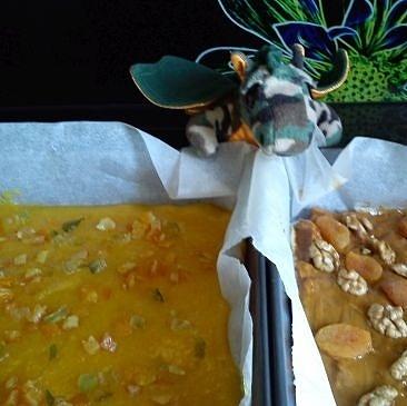 Mazurek żytni z masą pomarańczową
