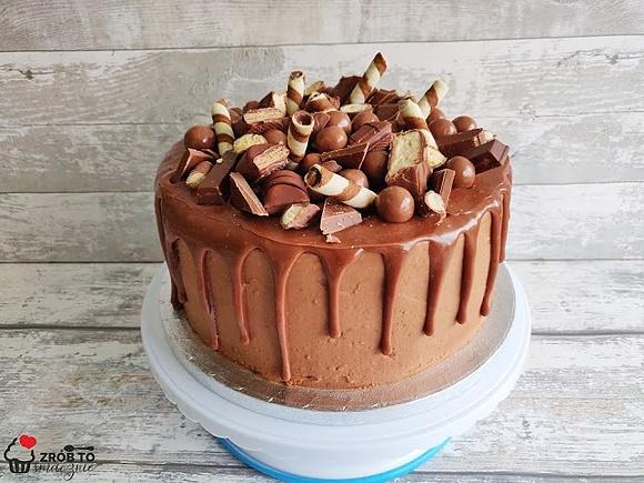Tort czekoladowy