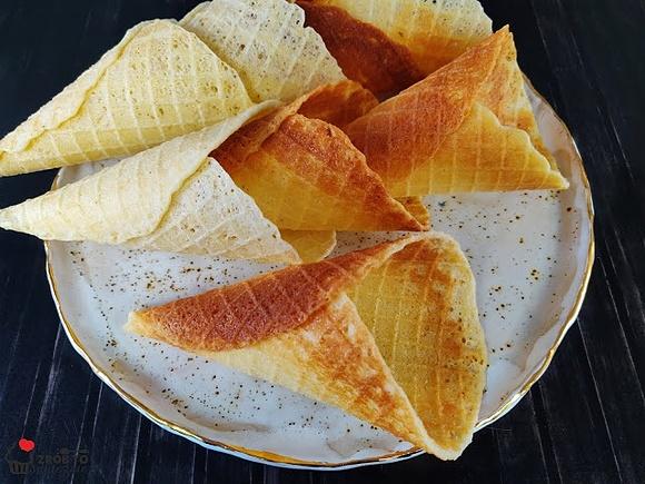 Domowe wafle do lodów