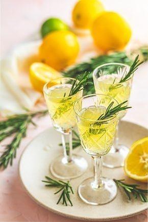 Limoncello domowy likier cytrynowy