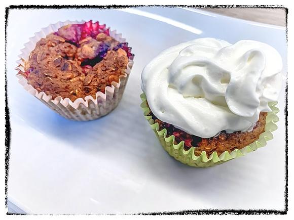 Muffinki z malinami i płatkami owsianymi