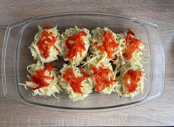 Zapiekane kotlety mielone z porowo-serową pierzynką