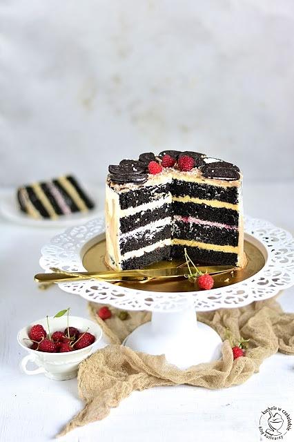Tort z masą kawową