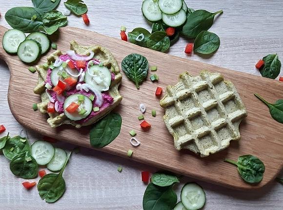 Zielone gofry owsiane z tofu wegańskie bezglutenowe
