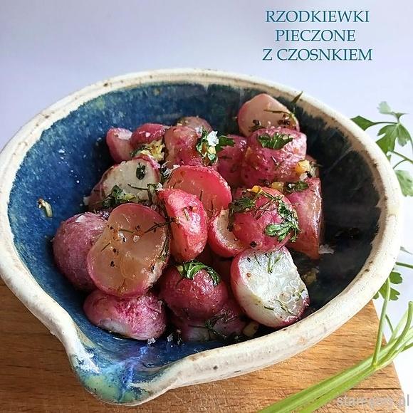 Pieczone czosnkowe rzodkiewki