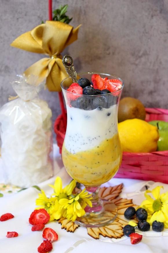 Pucharek mango chia – pełen zdrowia i smaku