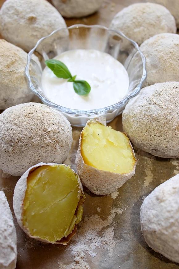 Ziemniaki jak z ogniska – pieczone ziemniaki