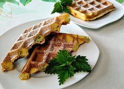 Gofry pokrzywowe na kefirze