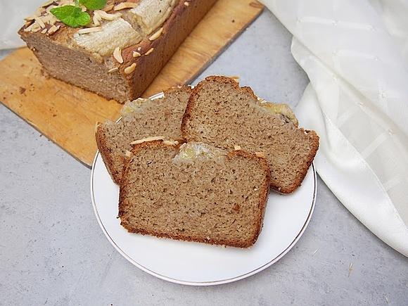 Chlebek bananowy