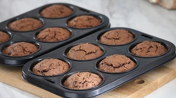 Muffiny babeczki bakaliowe bez glutenu naturalnie słodzone