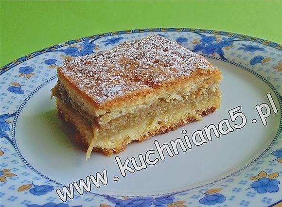 Półkruchy placek z rabarbarem