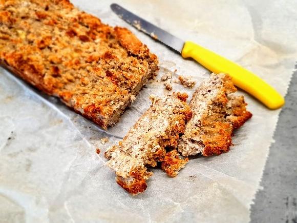 Chlebek bananowo-kokosowy bez jajek dla alergików