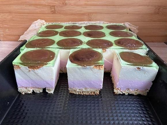 Śmietankowa delicja - lekkie i piankowe ciasto bez pieczenia