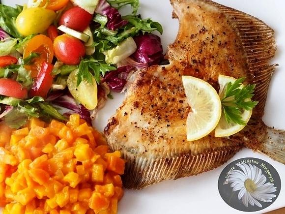 Turbot smażony na klarowanym maśle