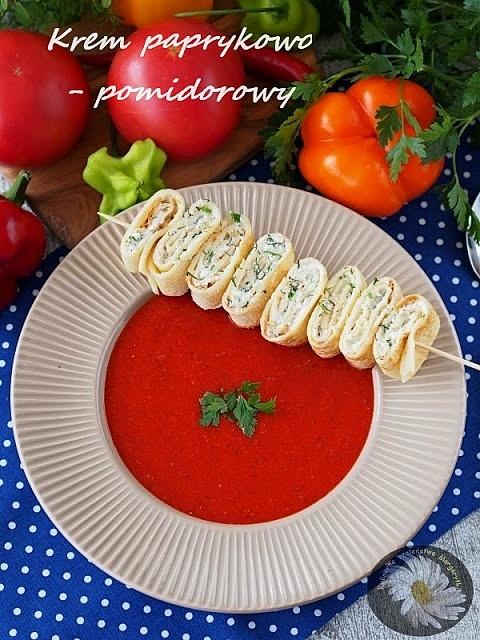 Krem paprykowo-pomidorowy z naleśnikowym szaszłykiem
