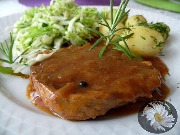Schab w sosie rozmarynowym
