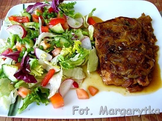 Sznycle grillowane i zapiekane w cebuli