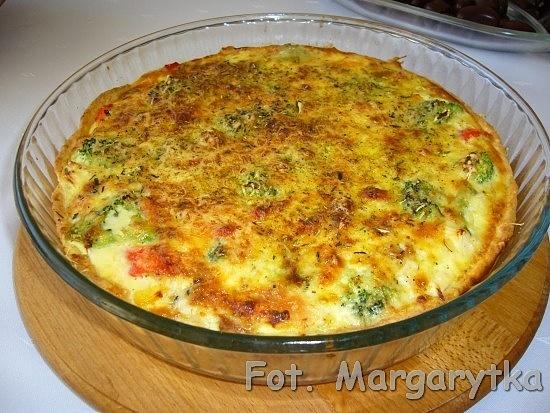 Quiche twarogowy z kurczakiem i warzywami