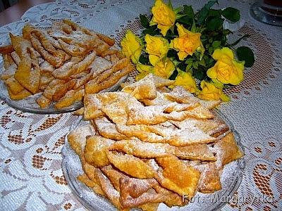 Chruściki i faworki - tradycyjne ciastka smażone na karnawał