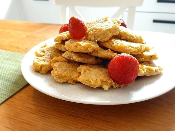 Pieczone placuszki kokosowe z twarogu