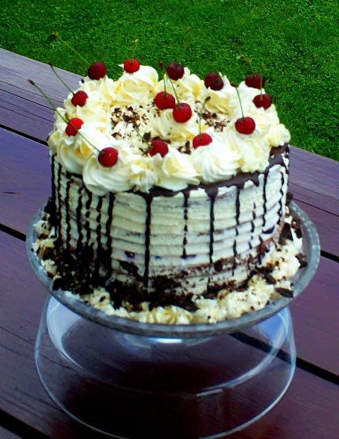 Tort z czarnolasu