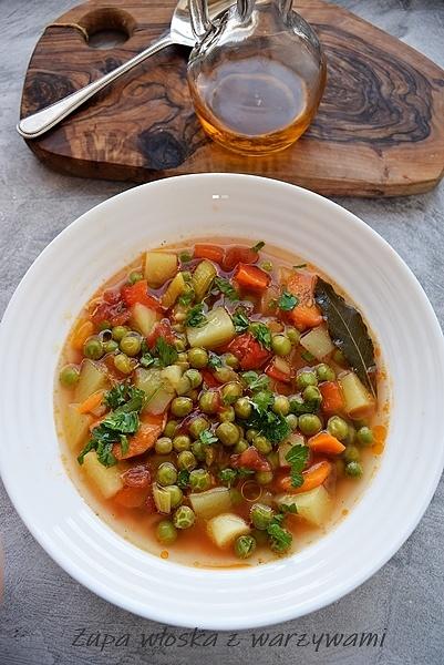 Zupa włoska z warzywami