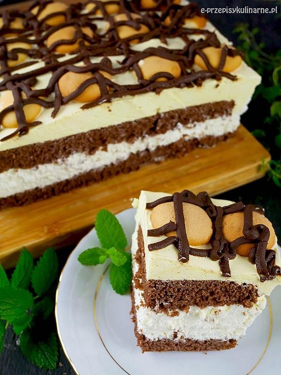 Ciasto Finezyjny Adwokat z kremem ajerkoniakowym i mascarpone