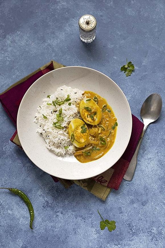 Curry kokosowe z jajkiem