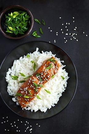 Łosoś w sosie teriyaki