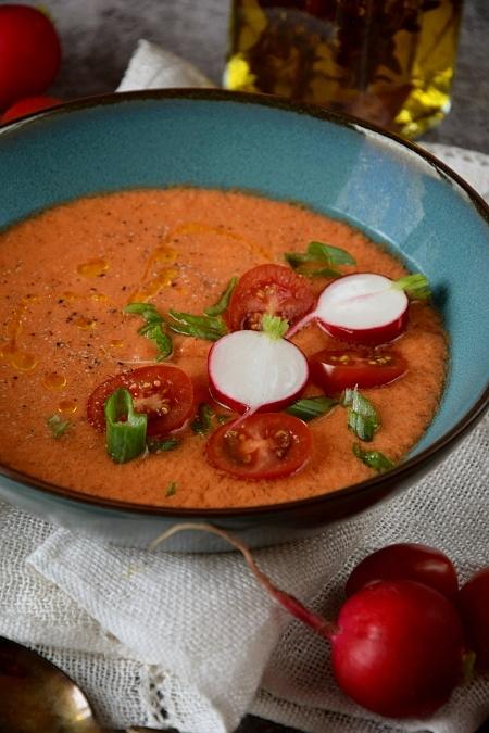 Proste gazpacho