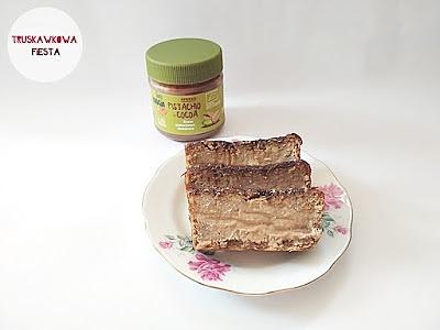 Wegańskie blondie z fasoli i kremem pistacjowo-kakaowym