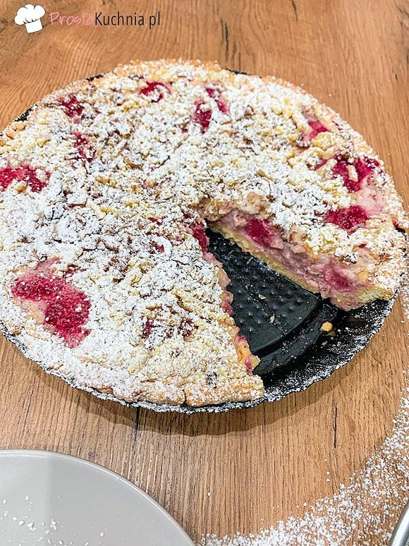 Tarta z kruszonką z mrożonych truskawek